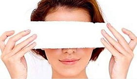 用毛巾敷眼睛有讲究，热敷冷敷各不同